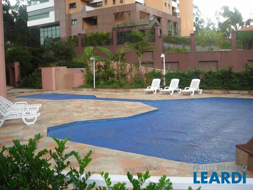 Imagem 14 de 15 de Apartamento - Panamby - Sp - 246121