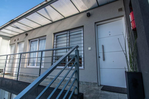 Imagen 6 de 16 de Ph Duplex Venta Castelar Norte