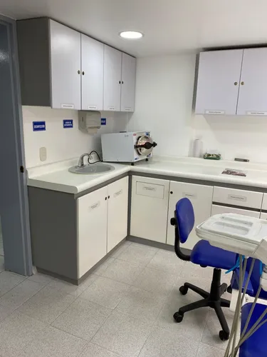 Arriendo Consultorio En Óptimas Condiciones En Chicó