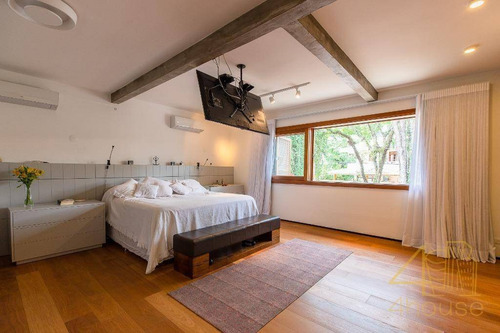 Imagem 11 de 22 de Casa À Venda Na Rua Ubiracica. 234 M², Fino Acabamento, Rodeada Por Jardim, Espaçoso Quintal, Área Gourmet, Edícula, 3 Suítes E 4 Vagas. Boaçava - Ca0620