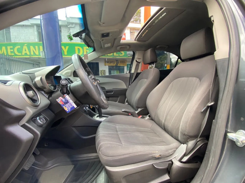 Chevrolet Sonic 1.6 Lt 4 p