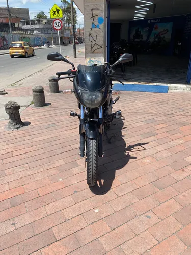 Pulsar 180