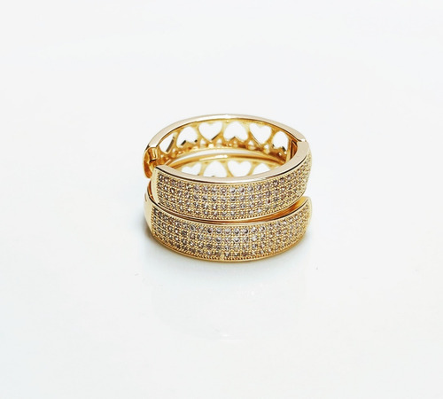 Imagem 7 de 7 de Brinco Feminino Argola Média Zirconia Cúbica Banhado Ouro