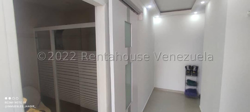 Imagen 10 de 17 de Gustavo Zavala Rentahouse 22-24138