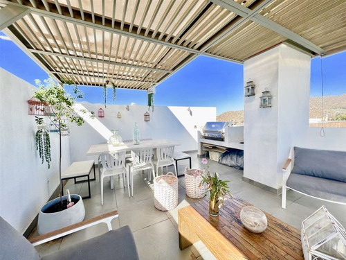 Departamento En Venta De 3 Dorm. En Lo Barnechea