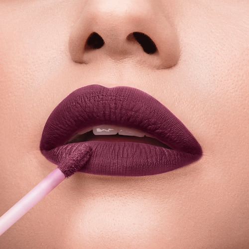 Imagem 2 de 3 de Batom Líquido Niina Secrets Vinho Jasmin 4ml - Eudora