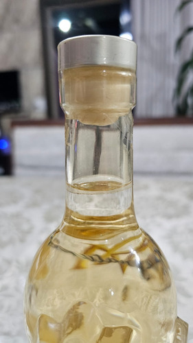 Signature Vodka Edição M.a.s.v + 2 Copos Edição Limitada