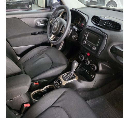 Jeep Renegade 1.8 16V FLEX LONGITUDE 4P AUTOMÁTICO