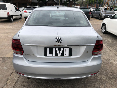 Imagen 10 de 25 de Volkswagen Polo 1.6 Comfortline 4p Gnc Año 2017 - Liv Motors