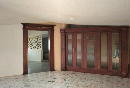 Casa En Venta De Dos Niveles, Ubicada Ojo De Agua San Martin Texmelucan De Labastida Puebla