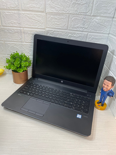 Laptop Hp Zbook 15u G3 Core I7-6th Nvidia M1000 32gb+256gb Carbón (Reacondicionado)