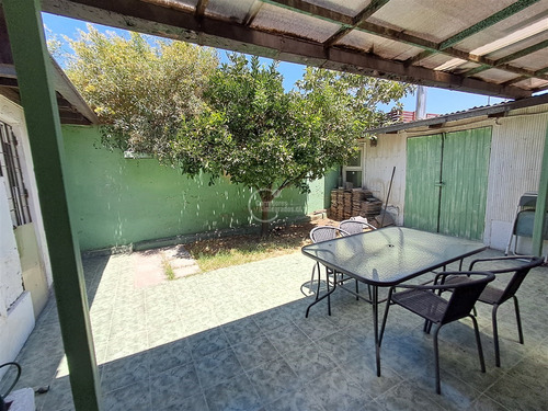 Casa En Venta 4 Dorm. 3 B En Macul (a 1 Cuadra De Vic. Mac)