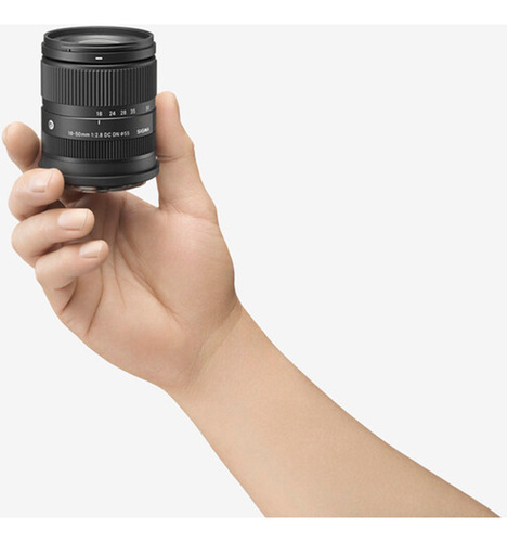 Lente Sigma 18-50mm F/2.8 Dc Dn Contemporary Para Fujifilm X