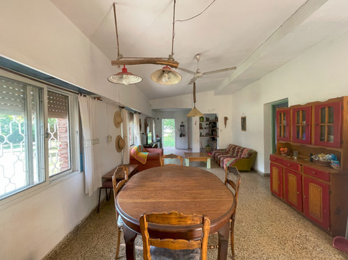 Casa Quinta Con Pileta, Lote De 2.287mts2