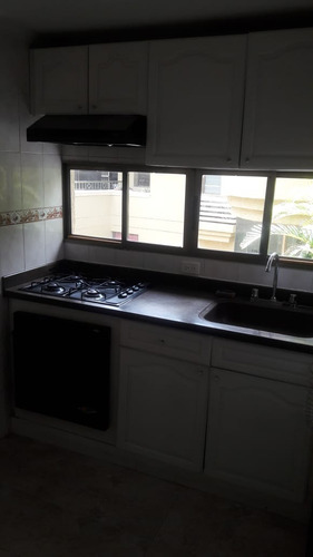 Imagen 2 de 8 de Apartaestudio En Arriendo Granadillo 930-168