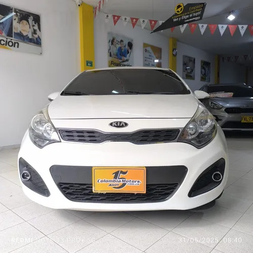 Kia Rio Spice Ub Ex 1.400 4x2 Aut Hb 2014