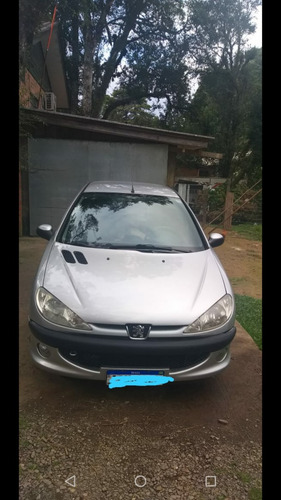 Peugeot 206 Hatch. Presence 1.4 8v (flex) 2008 - 05 Portas