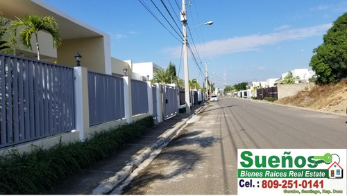 Imagen 3 de 30 de Sueños Bienes Raíces Real Estate Cod:2250 Vende Preciosa Casa Con Piscina En Urb: Don José María, Gurabo, Santiago, Rep. Dom.