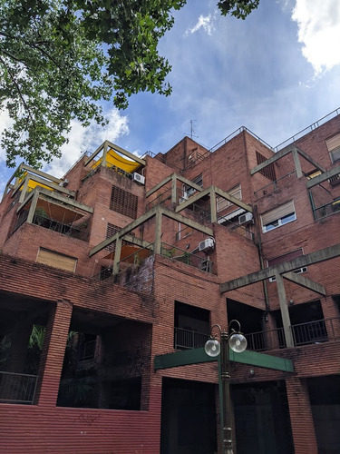 En Venta En Ciudad Jardin Local En 1er Piso En Edificio Terrazas F 9986