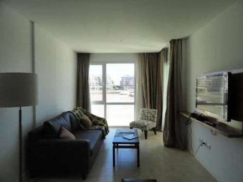Imagen 4 de 10 de Impecable Departamento Condominios Wyndham. Inter 208