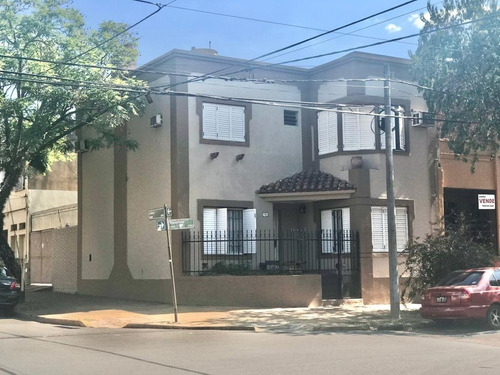 Imagen 1 de 15 de Casa Céntrica Estilo Español