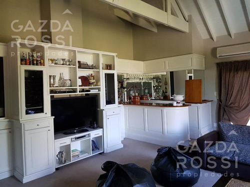 Imagen 5 de 25 de Importante Propiedad En Doble Lote A La Venta En Saint Thomas Norte