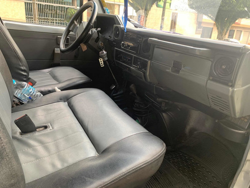 Toyota Land Cruiser 22r