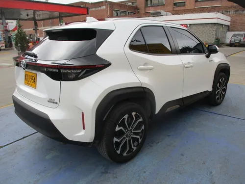 Toyota Yaris Cross Hybrid 4x2 1500cc At Aa