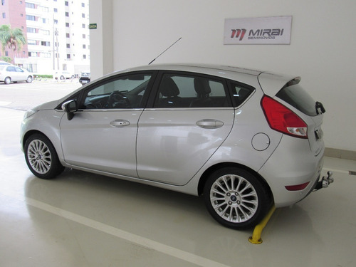 Imagem 3 de 9 de Ford Fiesta 1.6 Titanium Plus Hatch 16v Flex 4p Powershift