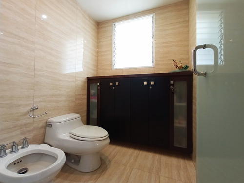 Imagen 10 de 20 de Vendo Casa 300mts2 4h/6b/2pe El Cafetal