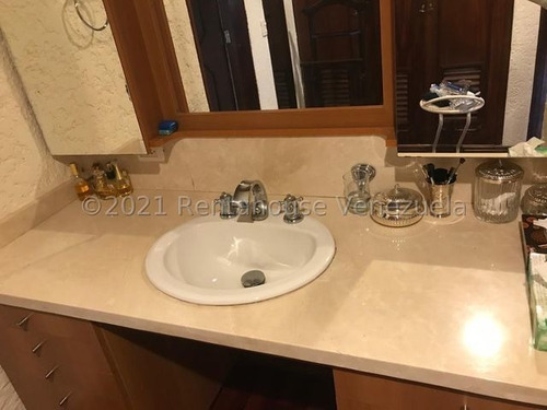 Imagen 8 de 14 de Casa En Venta En La Lagunita 22-9046 Caro Fermoso 0424-2083128