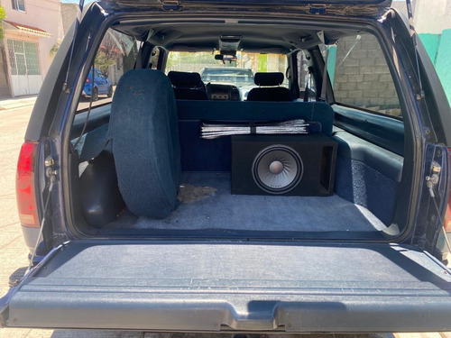 Chevrolet C-25 5.7 Cheyenne Cabina Extendida Mt
