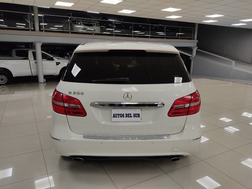 Mercedez Benz B200 Sport At Blue Efficiency 2013