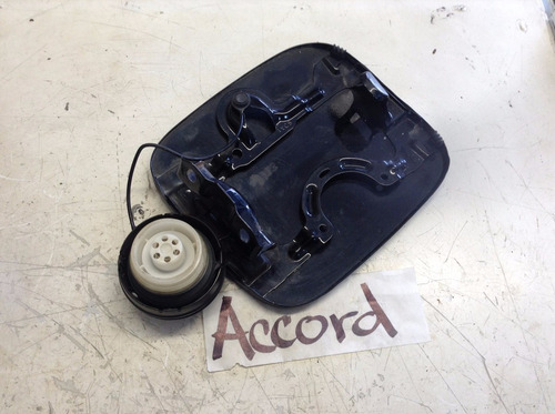 Tapa De Entrada De Combustible Con Tapon Honda Accord 03-07