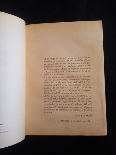 Salvador Allende. Nuestro Camino Al Socialismo, Vía Chilena