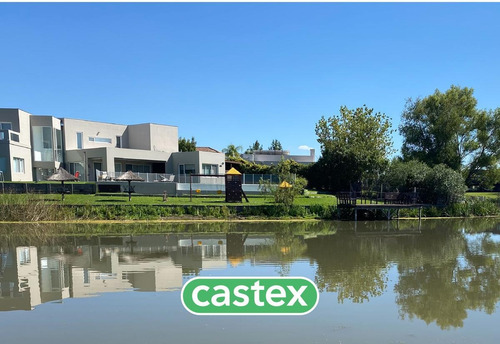Imagen 2 de 9 de Lote Al Lago En Venta En San Marco, Villanueva