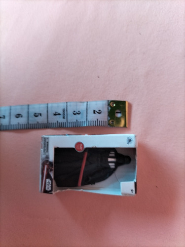 Star Wars Mini Darth Vader Zuru Mini Brands Disney Store (Usado)