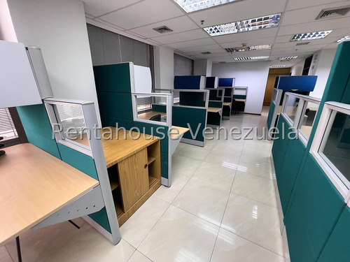 Oficina En Venta - Urb. Chacao.