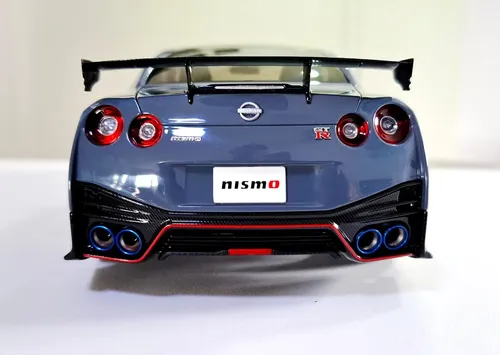 Miniatura Nissan Gtr R35 Nismo 1:18 Autoart | Parcelamento sem juros