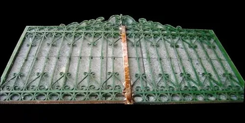 Antiguo Frente De Reja Hierro Histórico De Talleres Vasena Verde (Usado)