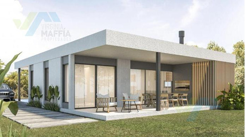 Venta Casa  En Santa Emilia , Pilar Del Este.