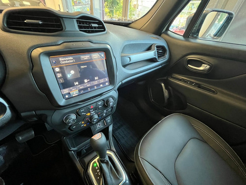 Imagen 16 de 25 de Jeep Renegade Serie S 1.3t At6 4x2 En Stock Todos Colores Hg