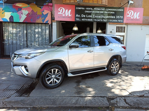 Toyota Sw4 2.8 Srx 177cv 4x4 7as At 2019