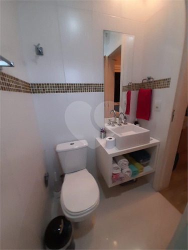 Imagem 17 de 30 de Excelente Casa Em Condomínio Com 3 Dormitórios, Sendo 1 Suíte Na Zona Sul. - Reo576870