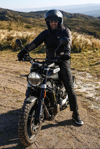 Husqvarna Svartpilen 401 2021 6.000 Km