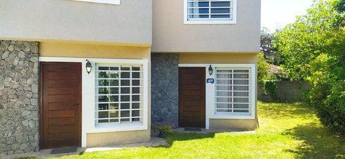 Imagen 1 de 8 de Alquilo 2 Duplex En Villa Gesell A 2 Cuadras Del Mar