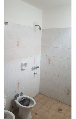 Imagen 7 de 22 de Casa-2 Dorm. Piscina Quincho Cochera 2 Autos Muebles 1º, B°empalme - Salgari 1767 E/ Junin Y Corrientes