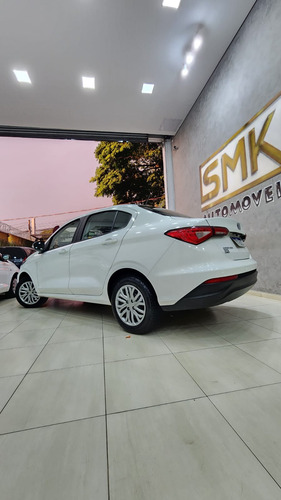 Fiat Cronos 1.3 Drive Flex 4p