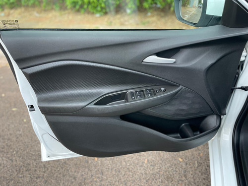 Chevrolet Onix plus LT 1.0 Turbo (Aut.)