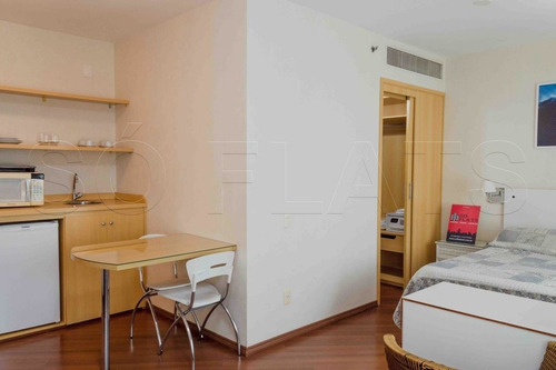 Flat Prox A Rua Da Consolação, Faculdade Mackenzie E Fácil Acesso A Av. Paulista - Sf30254
